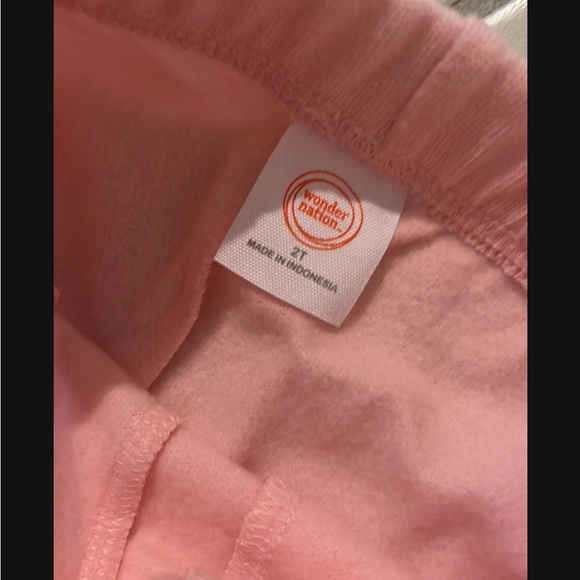 NWT girls sweatpants 2T strawberries 1568 - Picture 4 of 4